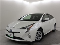 プリウス S セーフティープラス