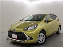 トヨタ　アクア G