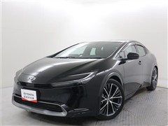トヨタ　プリウス Z