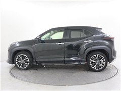 ヤリスクロス HV Z