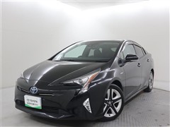 トヨタ プリウス A ツーリングセレクション