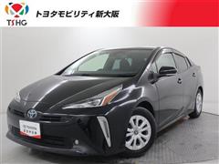 トヨタ プリウス S セーフティプラス 2