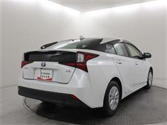 プリウス S セーフティープラス2