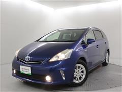 プリウスアルファ S