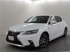 レクサス　CT200h Fスポーツ