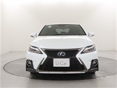 CT200h Fスポーツ