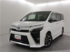 トヨタ ヴォクシー ZS キラメキ 3