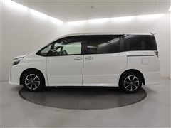 ヴォクシー ZS キラメキ 3