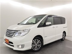 セレナHS VS セーフティ S-HV