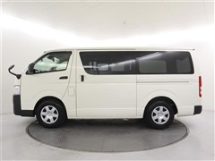 ハイエースV DX