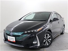 トヨタ　プリウスPHV A プレミアム