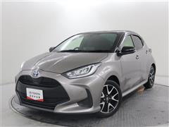 トヨタ ヤリス HV Z