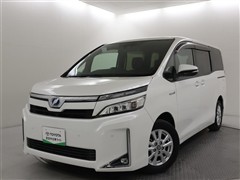 トヨタ ヴォクシー HV V