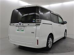 ヴォクシー HV V