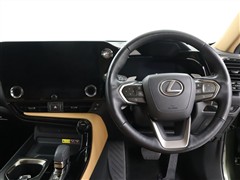 NX350h バージョンL