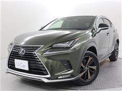 レクサス NX300h スパイスアンドシック