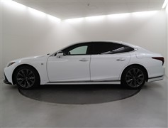 LS500 Fスポーツ