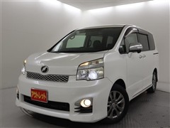 ヴォクシー ZS キラメキ 3