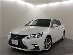 CT200h バージョンL