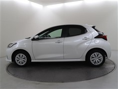 ヤリス HV Z