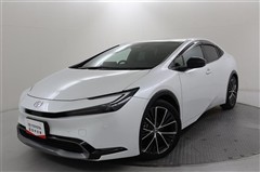 トヨタ プリウス Z