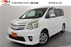 トヨタ ノア SI