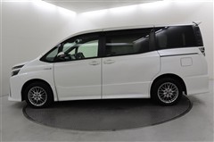 ヴォクシー ハイブリット ZS