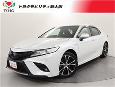 トヨタ　カムリ WS レザーパッケージ