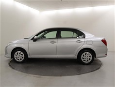 カローラアクシオ 1.5G