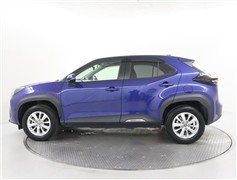 ヤリスクロス HV G