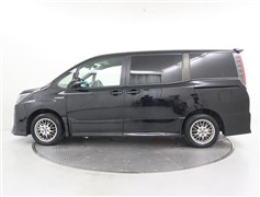 ノア ハイブリッド Si