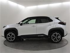 ヤリスクロス HV Z