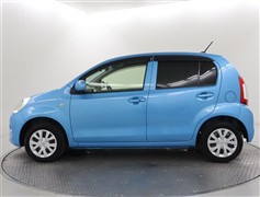 パッソ1.0X Gパッケージ