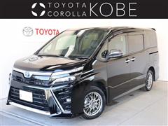 トヨタ　ヴォクシー HV ZSキラメキ3