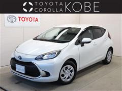 トヨタ　アクア G