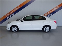 カローラアクシオ 1.5X