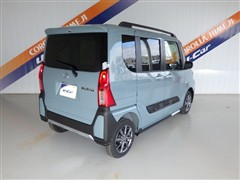 タント ファンクロス 4WD