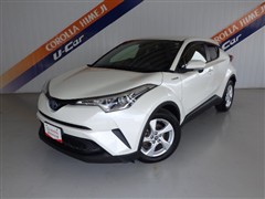 トヨタ C-HR HV S
