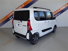 タント ファンクロスターボ 4WD