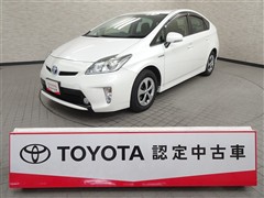 トヨタ プリウス S