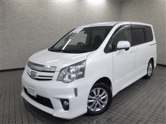 トヨタ ノア SI