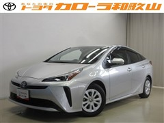 トヨタ プリウス S