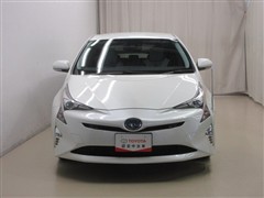 プリウス S セーフティプラス