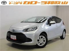 トヨタ　アクア X