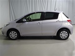 ヴィッツ F スマイルエディション