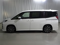 ノア ハイブリッド S-Z