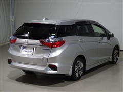 シャトル ハイブリッド X