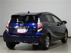 アクア S スタイル ブラック