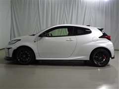 GRヤリス RZ ハイパフォーマンス