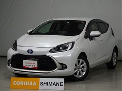 トヨタ　アクア Z